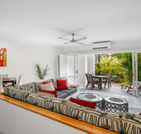Poolside Apt in Alamanda Beachfront Resort 52 - Hotel NSW