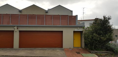 POSITION PERFECT CENTRAL INVERLOCH - Hotel NSW 1
