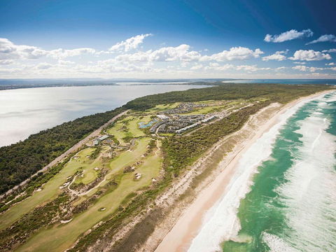 Pullman Magenta Shores Resort - Hotel NSW 0