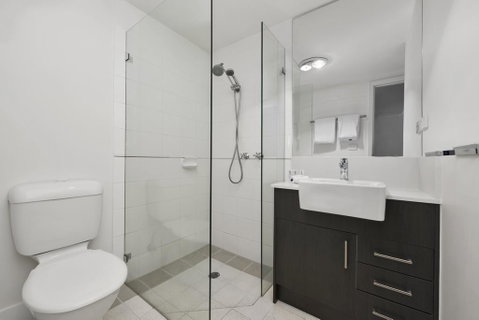 Quest Dandenong - Hotel NSW 1