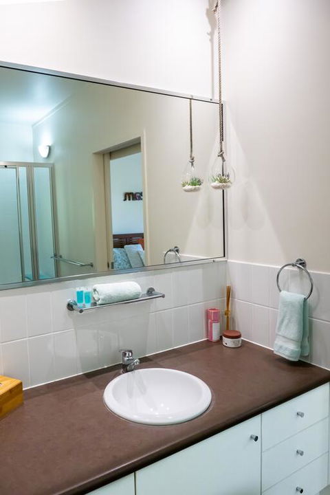 Rainbow Beach Holiday - Hotel NSW 3