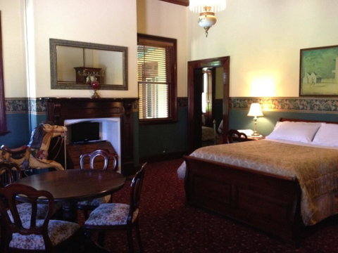 Ranelagh House - Hotel NSW 2