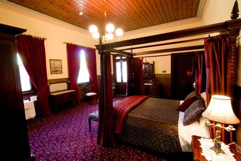 Ranelagh House - Hotel NSW 3