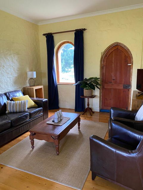 Ravenswood Homestead - Hotel NSW 1