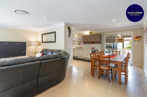 RELAXED COASTAL GETAWAY // MOMENTS TO WATERFRONT - Hotel NSW 0