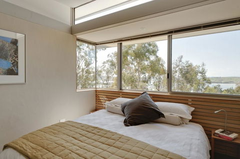 Ridgeline Pottery - Hotel NSW 1