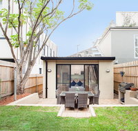 RIPPLES-hosted byL'Abode Accommodation - Hotel NSW