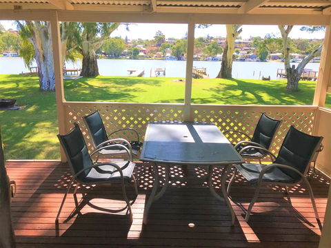 Riverfront Getaway - Mannum - Hotel NSW 1