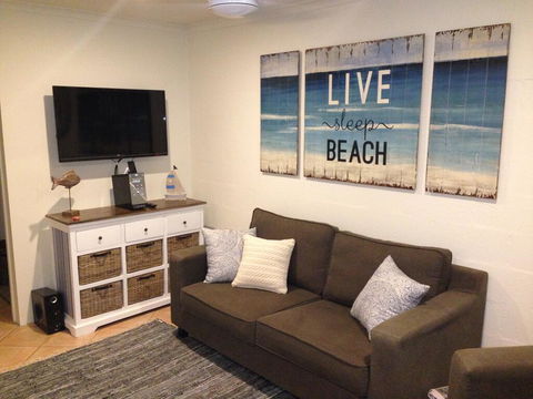 Riverina Beach Villa - Hotel NSW 0