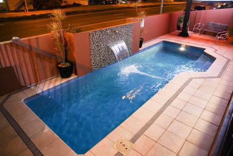 Rocky Resort Motor Inn - Hotel NSW 3