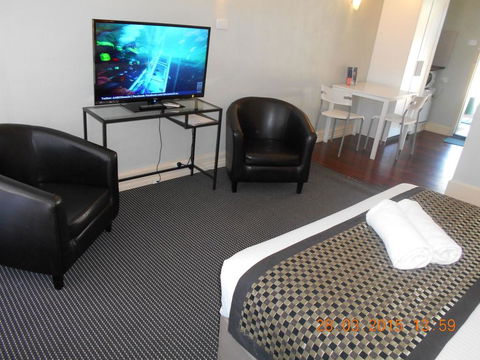 Rose City Motor Inn - Hotel NSW 2