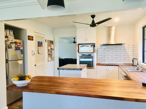 Rosewhite House - Hotel NSW 3