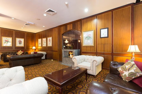 Royal On The Park - Hotel NSW 2
