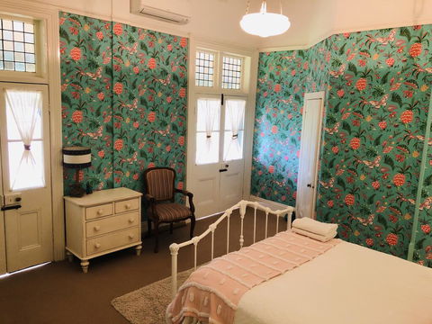 Russley Rural Retreat - Hotel NSW 2