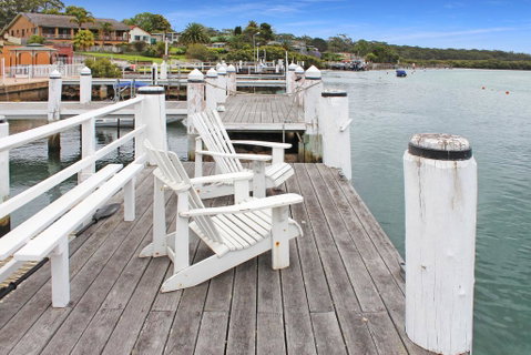 Sail On In Boatshed - Hotel NSW 1