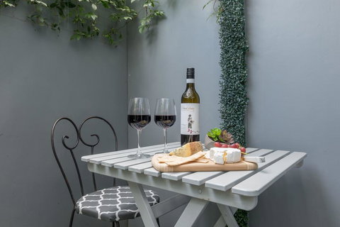 Sailaway Beach House - Hotel NSW 2