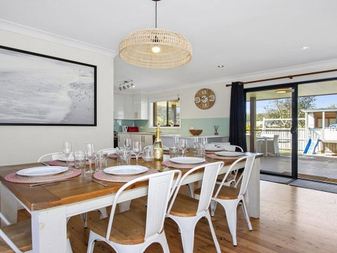 Sand Dunes - House And Cabin Accommodation - Hotel NSW 1