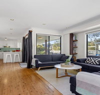 Sand Dunes - house and cabin accommodation - Hotel NSW
