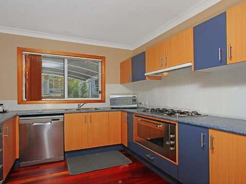 Sandlewood Breeze - Spacious Entertainer - Hotel NSW 1