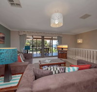 Sandy Point Road, 151 - Hotel NSW