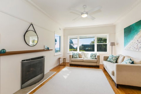 Santorini - Lorne - Hotel NSW 1