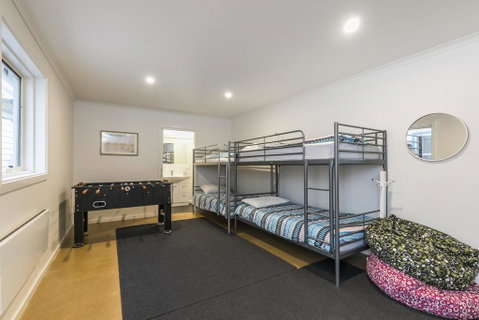 Santorini - Lorne - Hotel NSW 3
