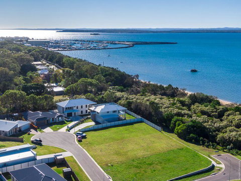 Sea Breeze Esplanade, Beachfront, Close Marina Hervey Bay - Hotel NSW 0
