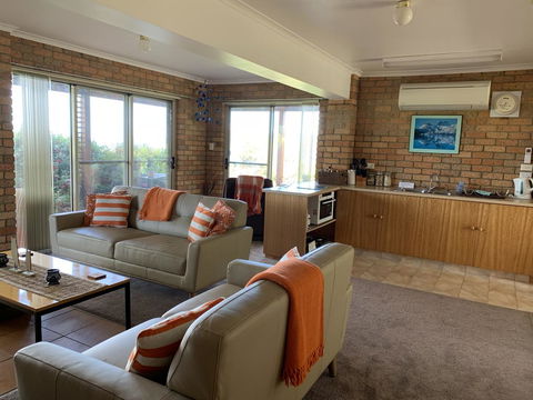 Sea Change Safety Cove - Hotel NSW 3
