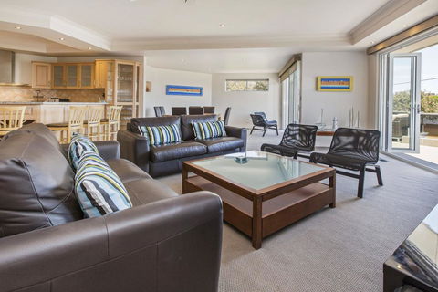 SEA GRANGE - MORNINGTON - Hotel NSW 3