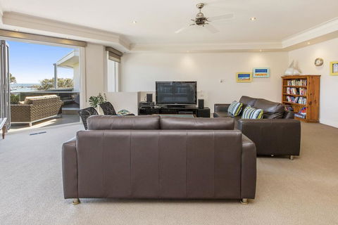 SEA GRANGE - MORNINGTON - Hotel NSW 2