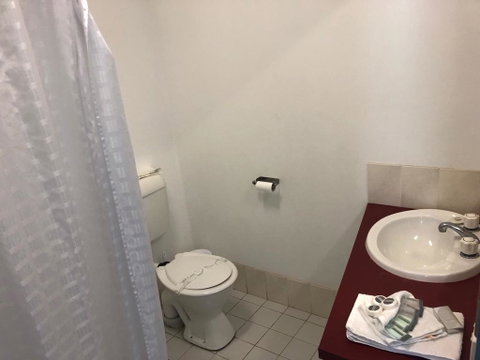 Seabreeze Beach Hotel - Hotel NSW 2