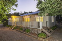 Book Halls Gap Accommodation Vacations Hotel NSW Hotel NSW