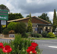 Settlers Motor Inn - Hotel NSW