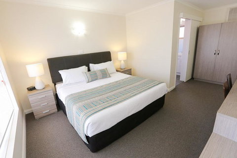 Seven Pines Motor Inn - Hotel NSW 2