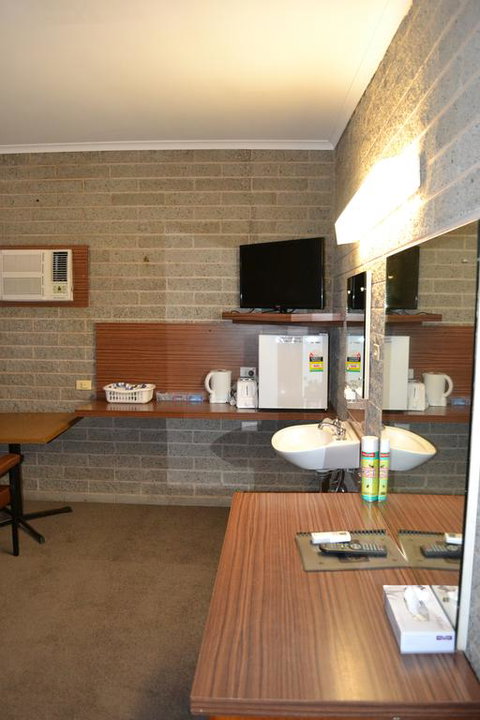 Shamrock Hotel Motel Balranald - Hotel NSW 1