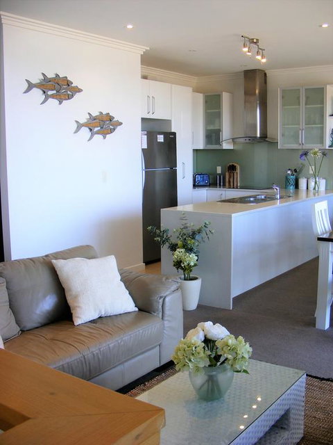 Shearwaters Apartment, Ocean Views - Hotel NSW 3