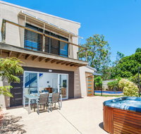 Shoally Loft, 58 Tomaree Road - Hotel NSW