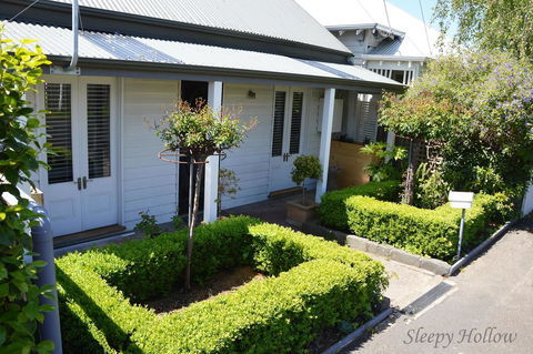 Sleepy Hollow - Hotel NSW 0