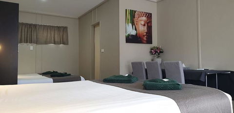 Smerdon Lodge Motel - Hotel NSW 2