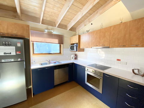 Snowdragon - Hotel NSW 1