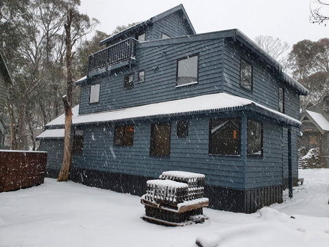 SNOWED INN Apartment - Hotel NSW 3
