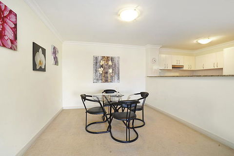 Sorrento Apartments - Unit 201 - Hotel NSW 3