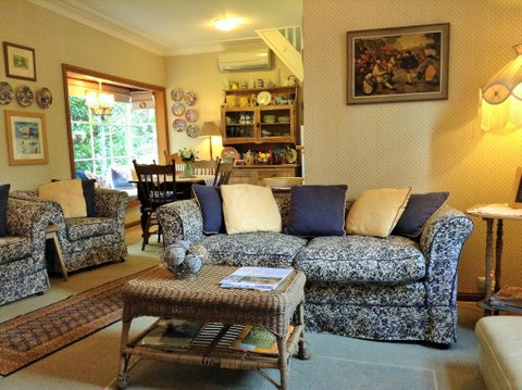 Southdown Cottage - Hotel NSW 2