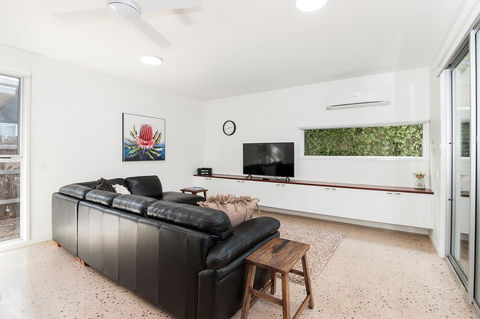 Southern Grampians Cottages - Hotel NSW 3