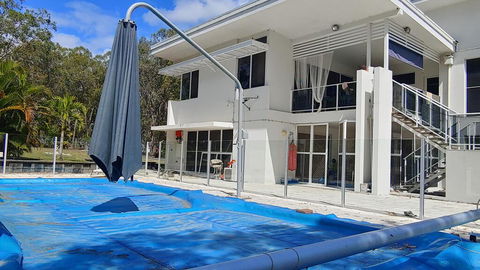 Spacious 2 Bedroom Unit, Private Bath, Kitchen, RV Parking On 5 Acres, 10 Min To Fraser Island Barge - Hotel NSW 0