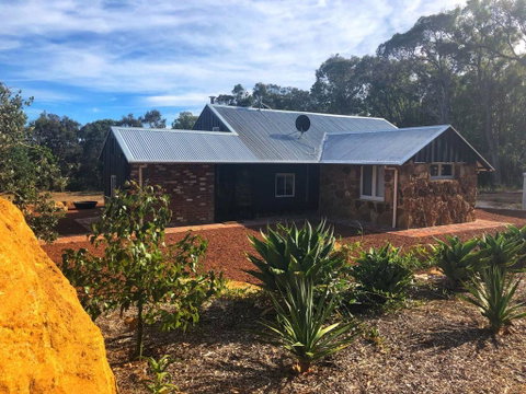 Standing Stone House - Hotel NSW 0