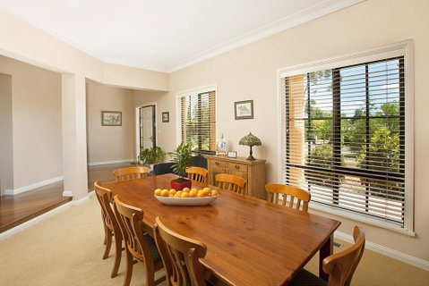 Stately Bowral Designer Home - Hotel NSW 3
