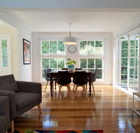 Strahan House - Hotel NSW