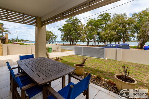 Stunning Waterfront Home With Pool - Sylvan Beach Esp, Bellara - Hotel NSW 0