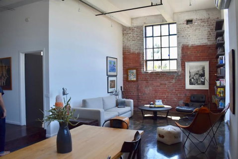 Stylish Warehouse Conversion In The Heart Of Fitzroy - Hotel NSW 0